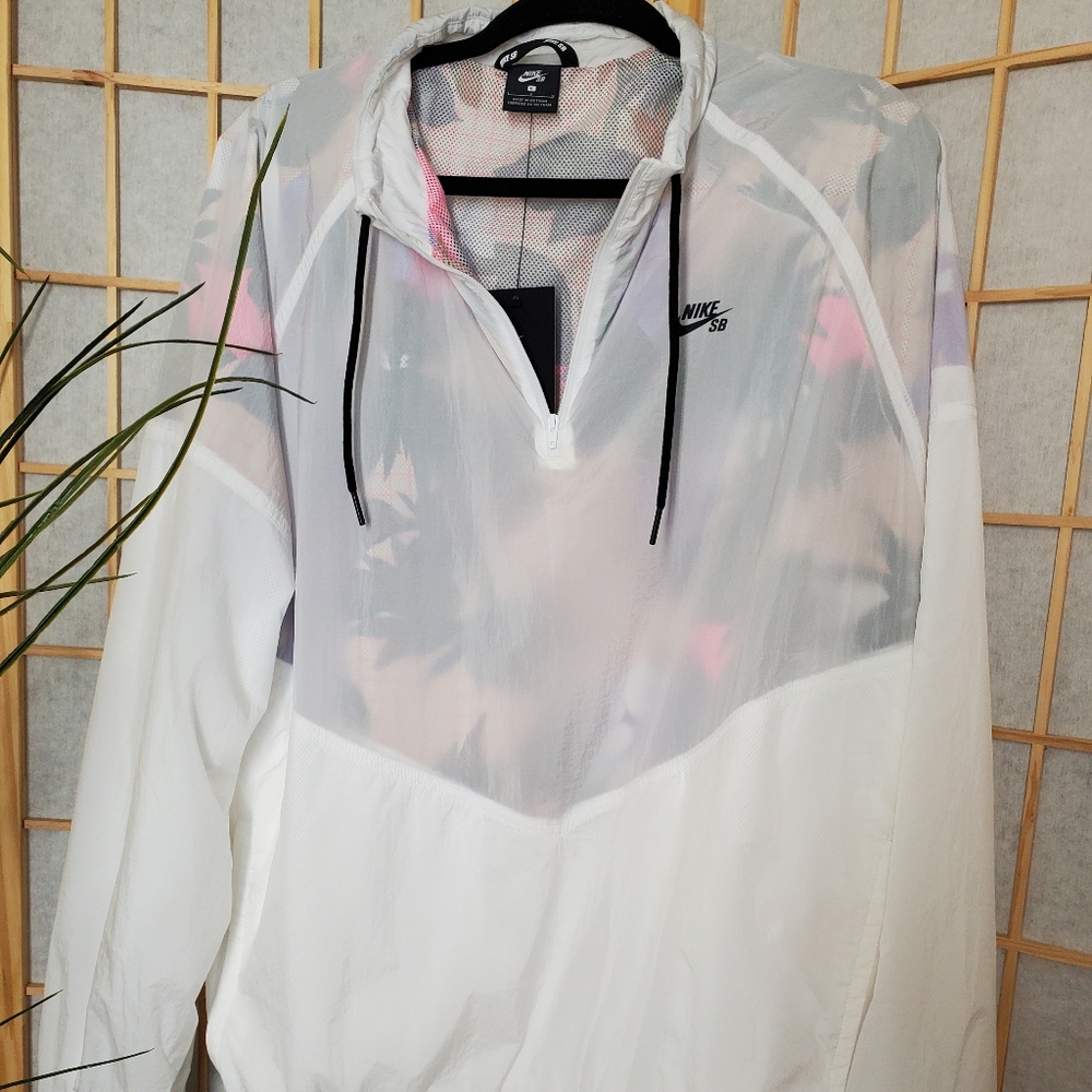 Nike Paradise windbreaker jacket